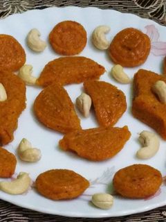 গাজরের ছাপা মিষ্টি (gajarer chapa mishti recipe in Bengali) রেসিপির প্রধান ছবি
