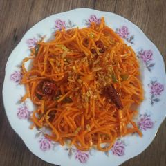 A picture of Burnt ChIlli Garlic Schezwan Noodles.