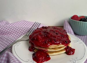 Una foto de Hot cakes de harina de arroz sin gluten y sin azúcar