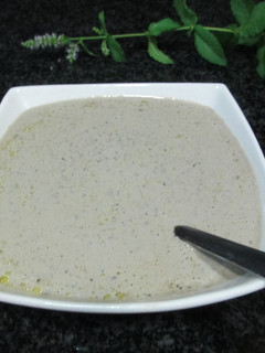 Una foto de Salsa de aceitunas negras al parmesano