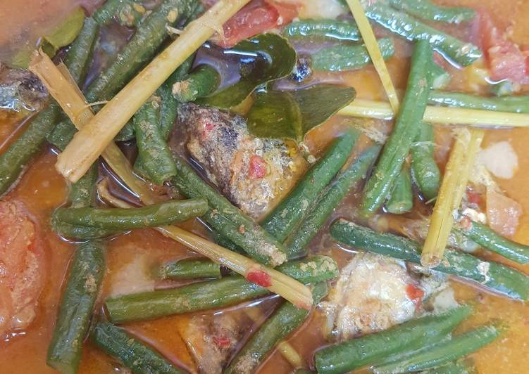 Cara membuat Gule Ikan Kembung Kuring Sederhana Untuk Jualan