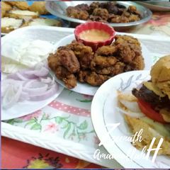 A picture of Homemade Zinger Burger.