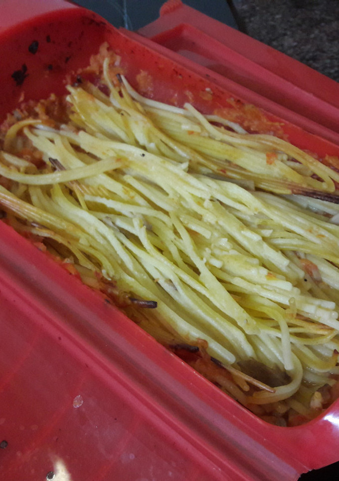 Una foto de Espaguetis al papillote sin gluten y veganos 🍝