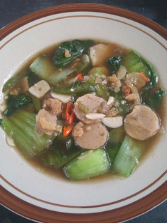 Foto resep Tumis Pakcoy Bakso Saos Tiram