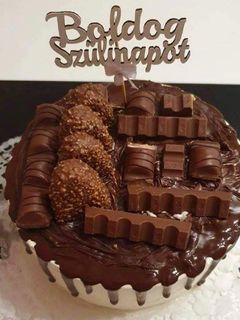 Málnakrémes fehércsoki torta recept fotója