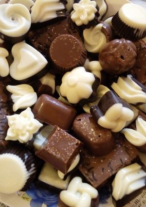 A picture of #Mothersday Homemade Chocolates.