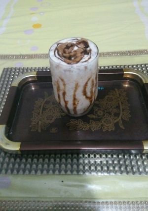 A picture of Choco flakes milk shake.