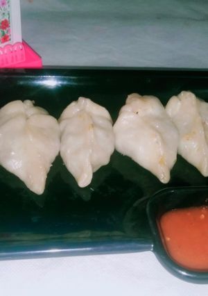 मोमो रेसिपी (Momo recipe in hindi) रेसिपी मुख्य फोटो