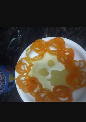 A picture of Rubri Jalebi.