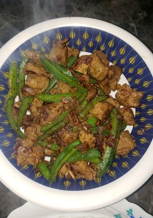 A picture of Fried liver.