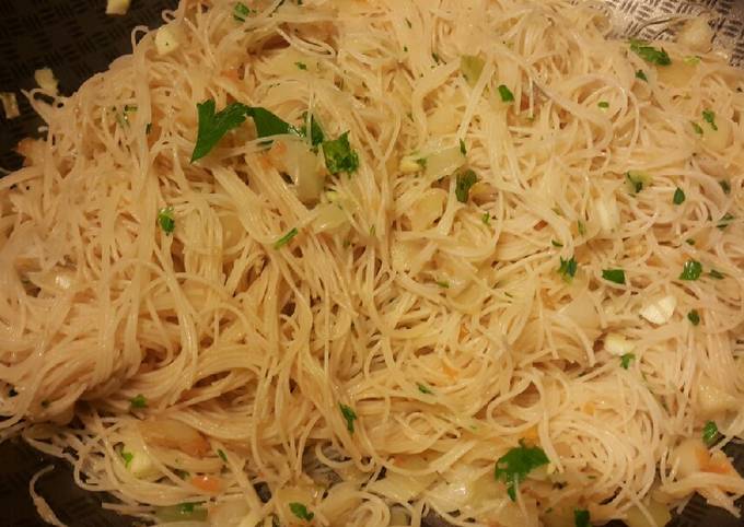Fideos de arroz con vegetales Receta de Cocina Fácil y Saludable - Cookpad