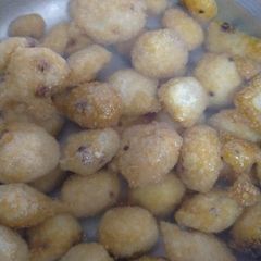 A picture of ماش دال بڑے.