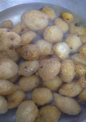 A picture of ماش دال بڑے.