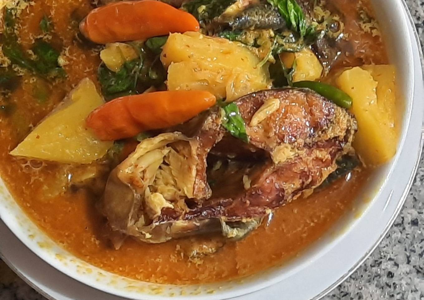 Patin asap masak nanas