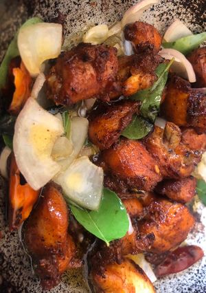 A picture of Chicken 65.