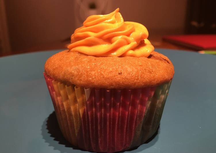 Simple Way to Prepare Any-night-of-the-week Vegan Vanilla Chocolate Chip Cupcakes