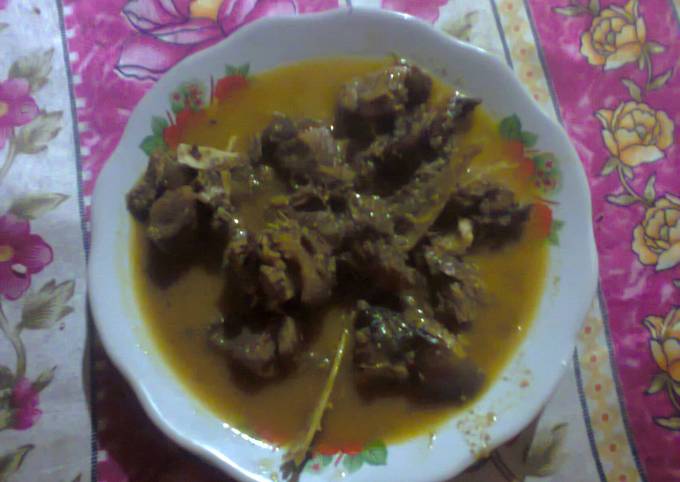 Daging kambing rendang