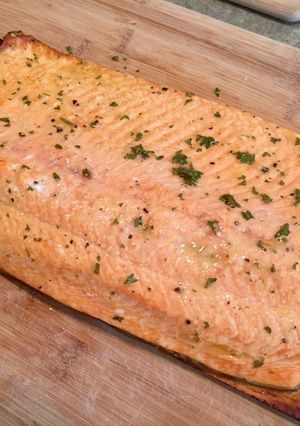 A picture of Lemon Pepper Plank Grilled Salmon.