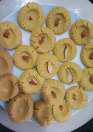 केसर पेड़ा(kesar pedha recipe in hindi) रेसिपी मुख्य फोटो