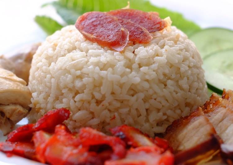 Hainanese chicken rice using rice cooker