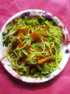 Thai Green Curry with Noodles રેસીપી મુખ્ય ફોટો