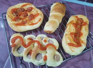 Foto resep Roti sosis pizza (dengan bread improver)