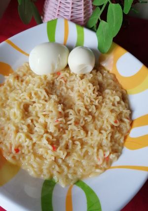 Indomie Da Dwfaffen Kwai ainihin hoton girkin