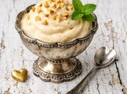 Una foto di mousse dolce