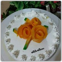 A picture of Mango flowers cake.