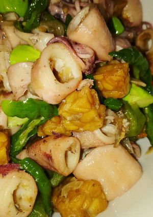 Foto resep Cumi Asin Cabai Hijau Petai