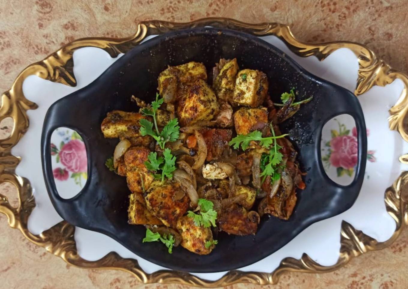 Grilled paneer salad