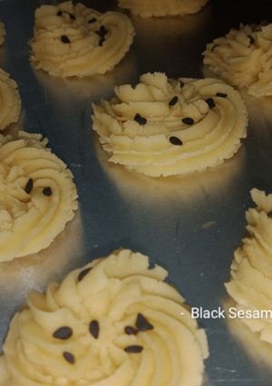 Foto resep Black Sesame Butter Cookies by Shinta