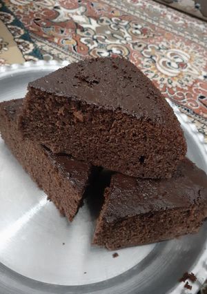 عکسی از دستور کیک بدون فر کاکائویی