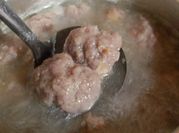 Gambar pentol daging sapi bakso