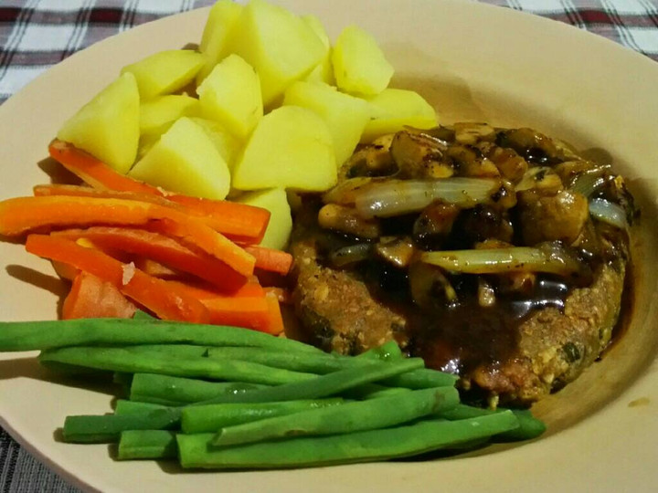 Wajib coba! Cara praktis memasak Steak Tempe Lada Hitam: Anti Gagal &amp;amp; Super Sederhana  sedap