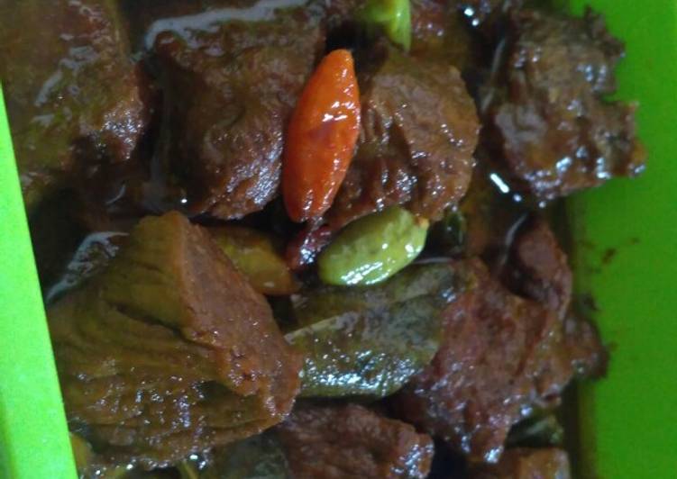  Resep  Semur  daging  empuk  oleh Sellaa Wati Cookpad