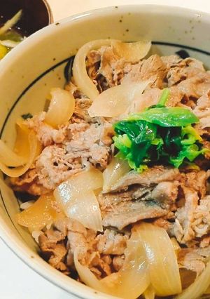 Foto resep Gyudon Beef Bowl ala Yoshinoya mudah banget