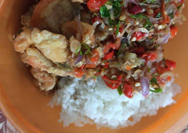 Resep Salmon tepung sambal matah, Enak