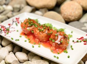 Hình của món Cà Chua Nhồi Thịt.