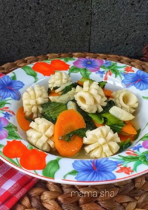 Foto resep Tumis sayuran & squid flower (shifudo)