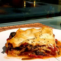 Veggie Lasagna 🍝 🌱 A picture of Veggie Lasagna 🍝 🌱.