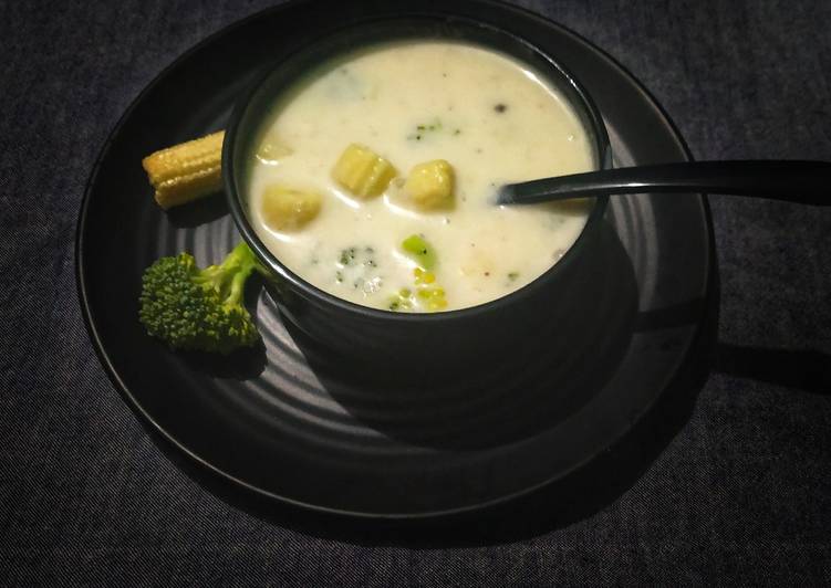 How to Make Super Quick Thai Baby Corn Soup