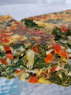 Una foto de Tortilla de acelga y espinaca