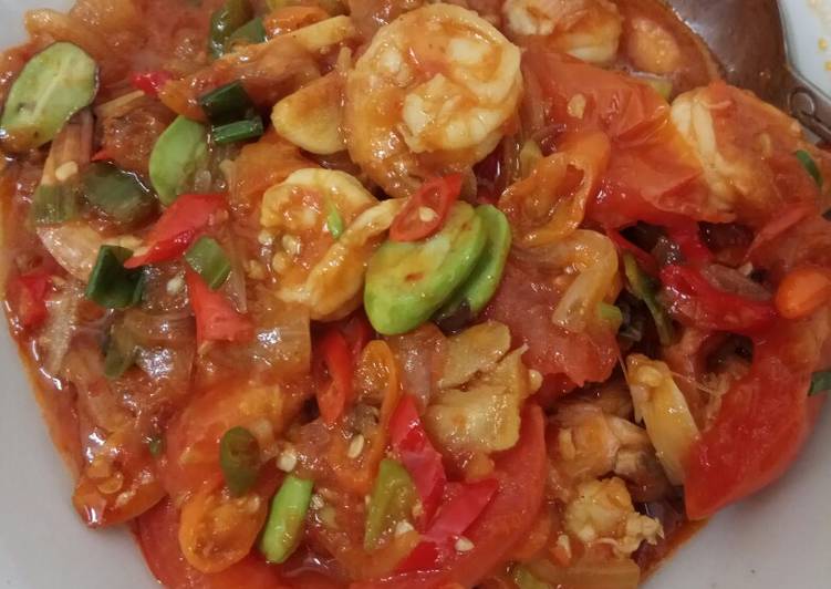 Udang pete saus padang