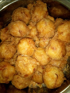 A picture of Yam balls.