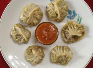 A picture of Momos With Paneer Veg Stuffing.