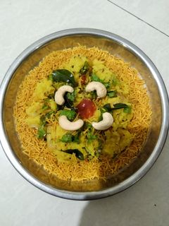 रवा उपमा (rava upma recipe in marathi) रेसिपी चे मुख्य फोटो 