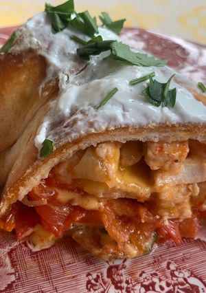 O poză a rețetei Tortilla umplută cu carne de curcan.