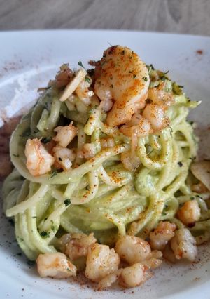 Foto principal de Spaghetti con crema di friggitelli e gamberi