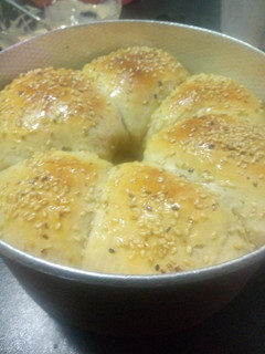 A picture of Homemade Burger buns.